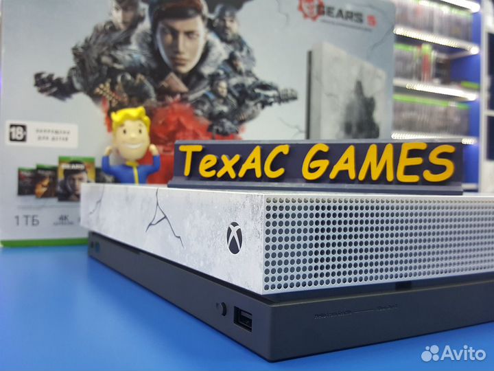 Xbox ONE X Gears Of War Limited Edition