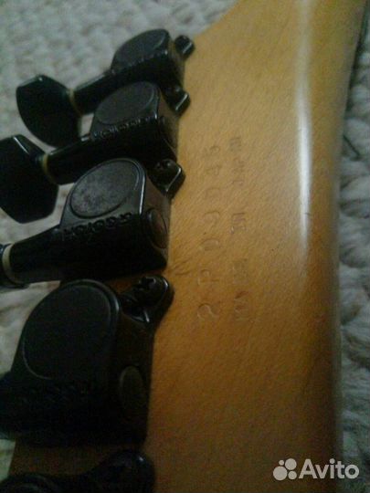 Электрогитара Yamaha MG MII