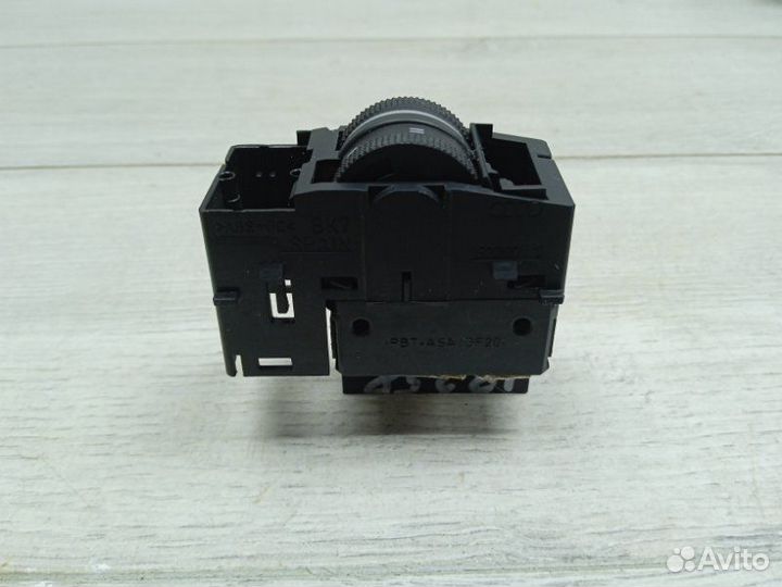 Кнопка регулировка фар Audi A3 хэтчбек BGU 2005