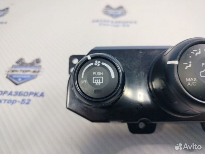 Блок управления отопителем Kia Sportage 2