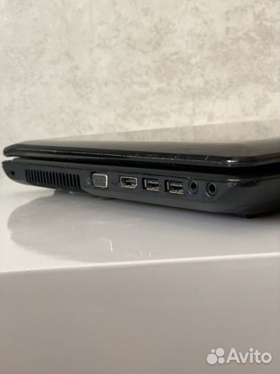 Ноутбук Asus i5