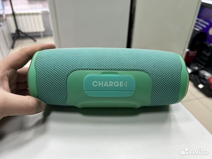 Bluetooth колонка jbl charge 4