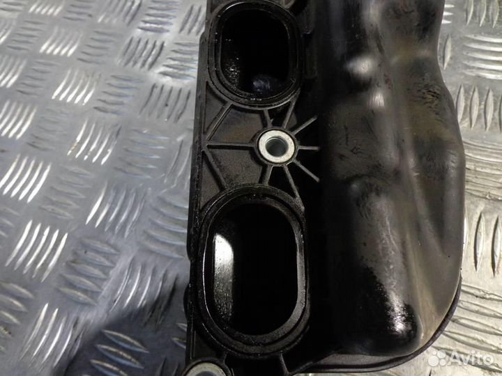 Коллектор впускной левый BMW 7-серия F01/F02