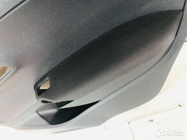 Обшивка двери задняя правая volkswagen polo 5 1.6