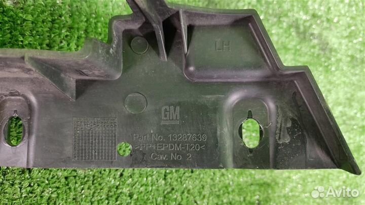 Кронштейн бампера переднего левый Opel Astra J 20