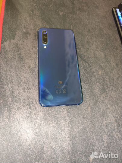 Xiaomi Mi 9 SE, 6/64 ГБ