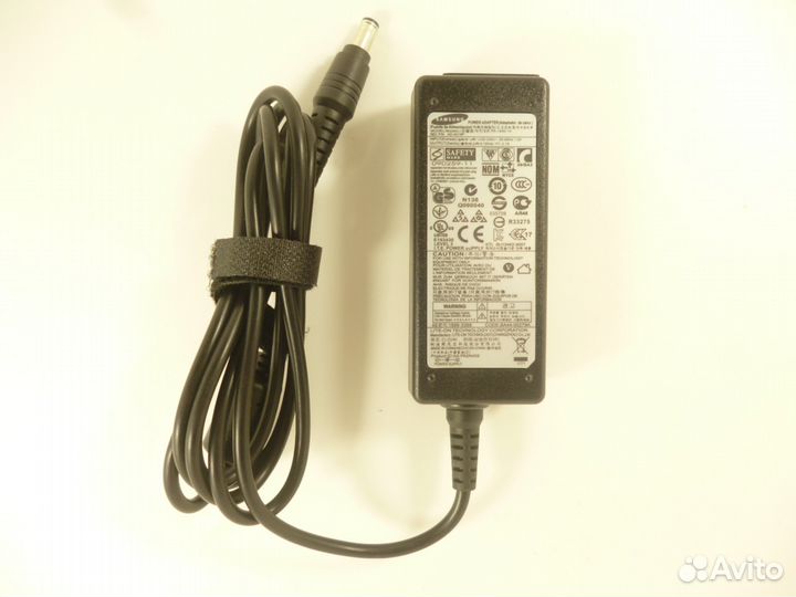Новый блок питания Samsung 40W 19V 2.1A (5.5x3.0)