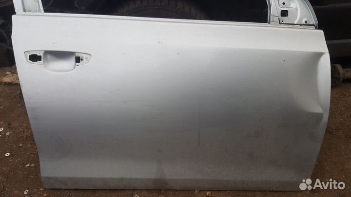 Дверь передняя правая vw golf 6 гольф VI серая