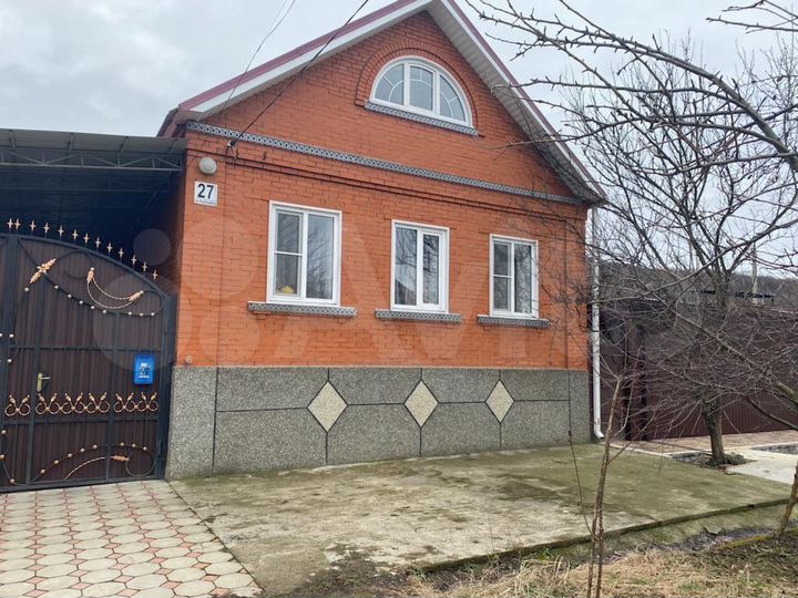 Дом 185 м² на участке 4,43 га