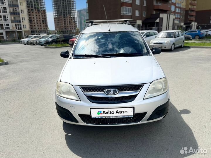 LADA Largus 1.6 МТ, 2014, 195 695 км