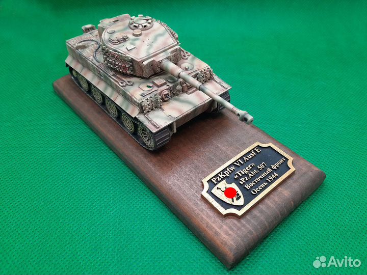 Модель танка Pz Vi 