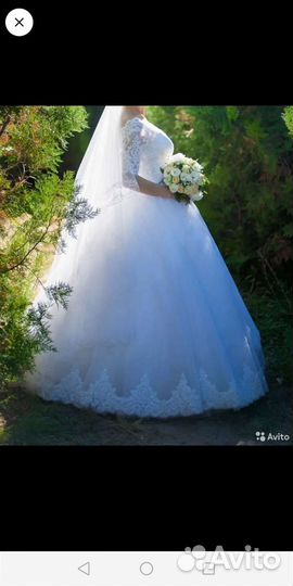 Свадебное платье