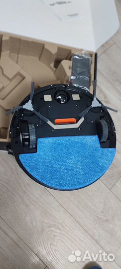 Робот пылесос