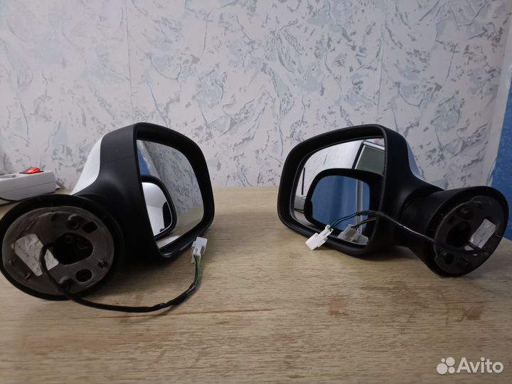 Боковые зеркала на Лада Ларгус, Рено логан