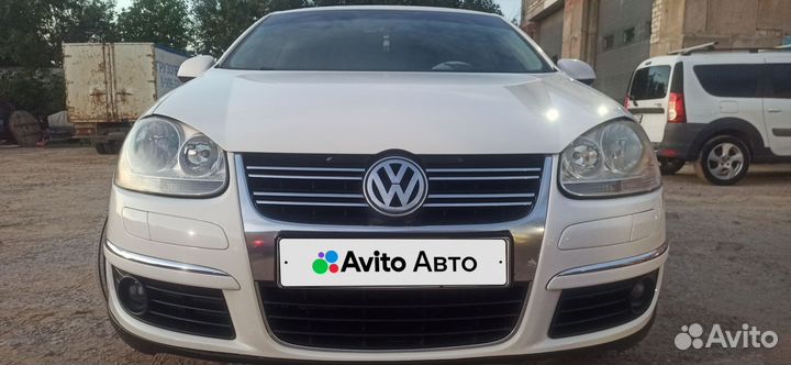 Volkswagen Jetta 1.6 AT, 2010, 85 000 км