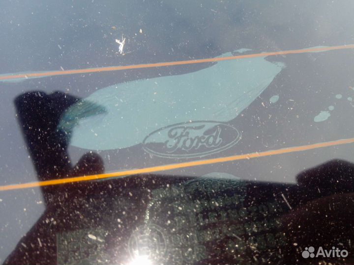 Стекло заднее Ford Focus 3