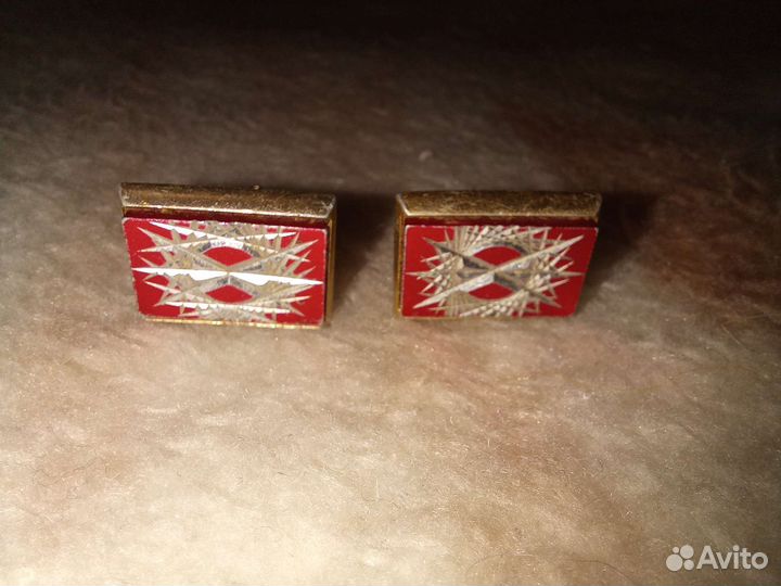 Запонки красные СССР
