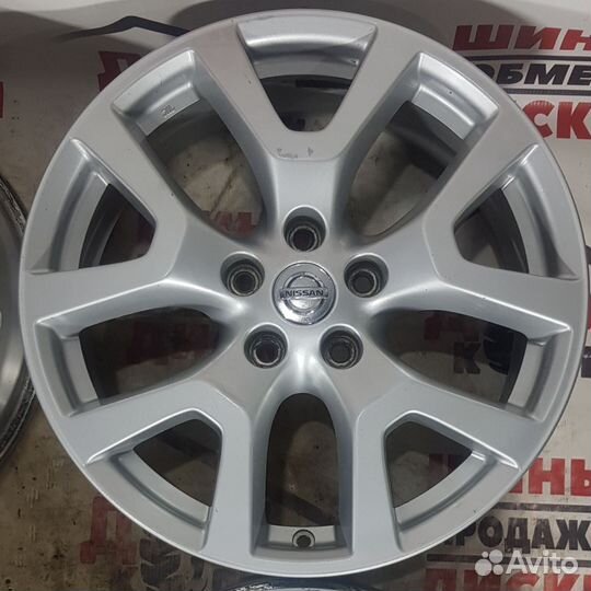 Диски, колеса, литые Nissan r18; 5x114,3; цо 66,1