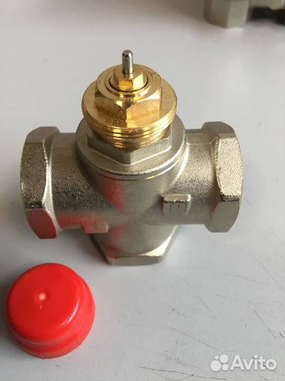 Клапан трехходовой смесительный 1