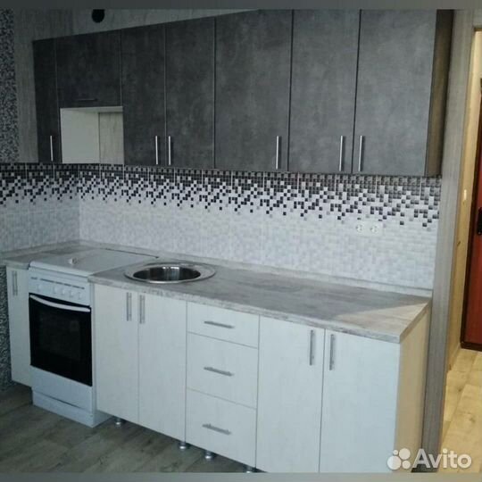 Кухонные гарнитуры 