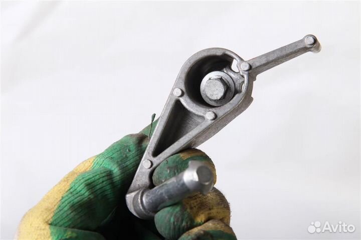 Крепление глушителя Land Rover Rage Rover L405 20