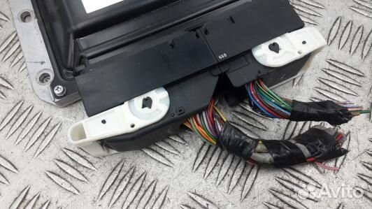 Блок управления двс mitsubishi pajero 4 (4DN06PC01