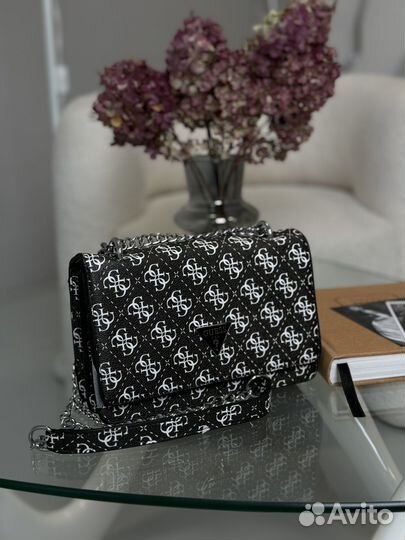 Сумка женская через плечо Guess