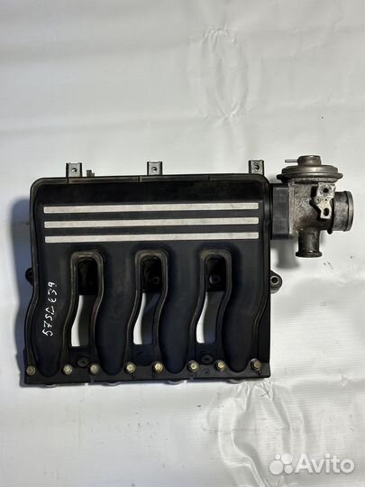 Впускной коллектор BMW E39 2.0d M47 11612246942