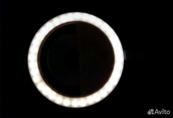 Кольцевая лампа для телефона