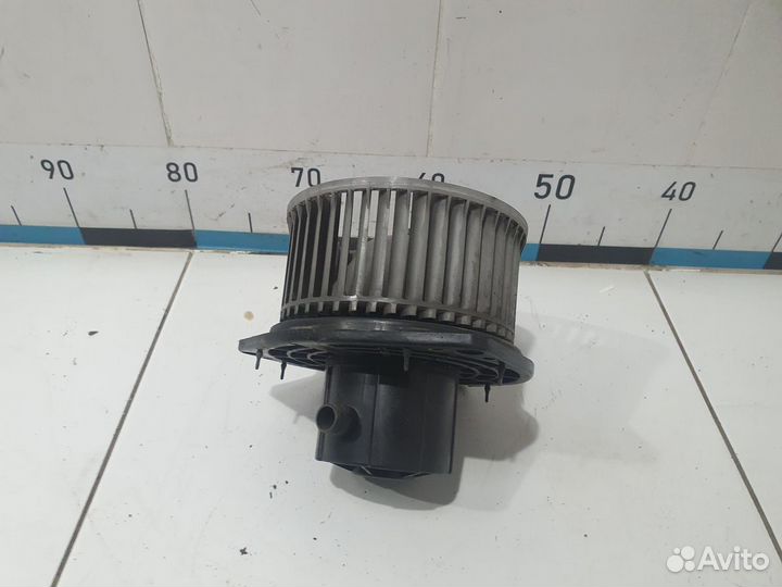 Моторчик отопителя Aveo (T200) 2003-2008