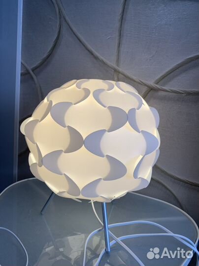 Светильник настольный