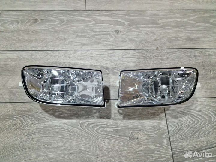 Противотуманная фара Skoda Octavia 2004-2015