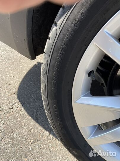 Viatti Strada Asimmetrico 225/50 R17 94V