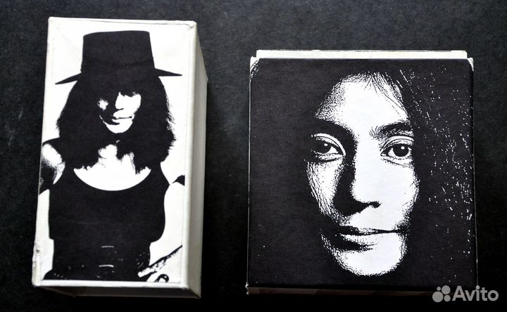 Коллекция дисков Йоко Оно