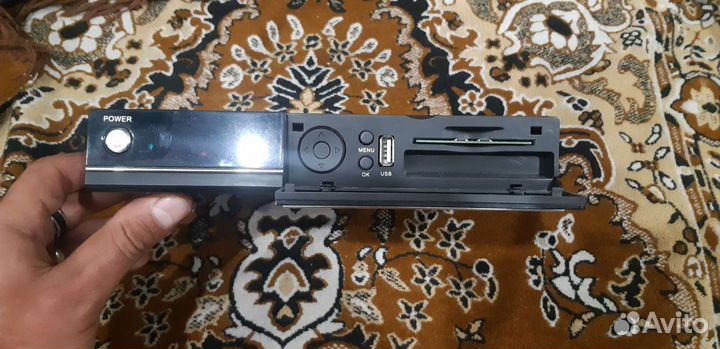 Спутниковый ресивер SkyBox f3
