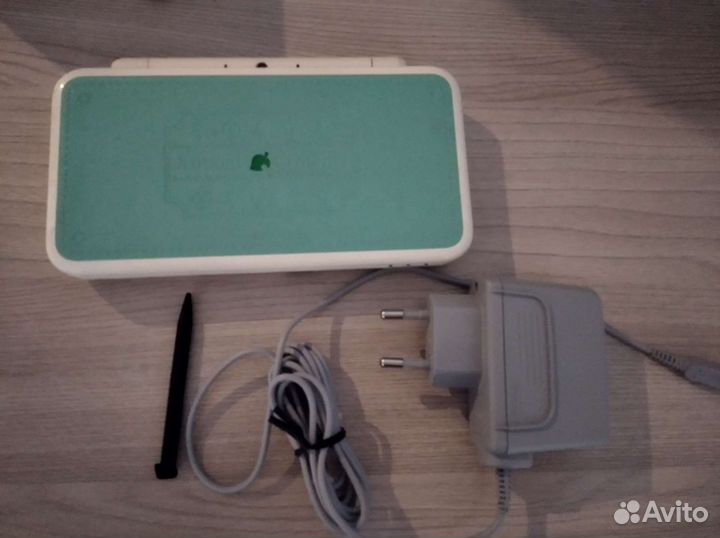 New Nintendo 2DS XL Animal Crossing