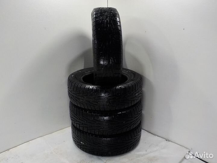 Nokian Tyres Hakkapeliitta R SUV 225/65 R17 106R