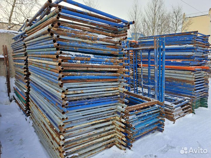 Леса строительные рамные бу