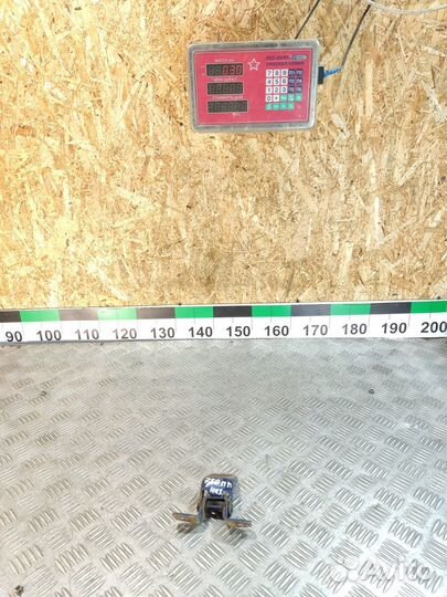 Петля двери передней правой нижняя Mazda 6 GG гг