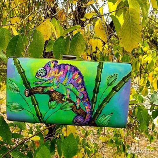 Клатч с ручной росписью