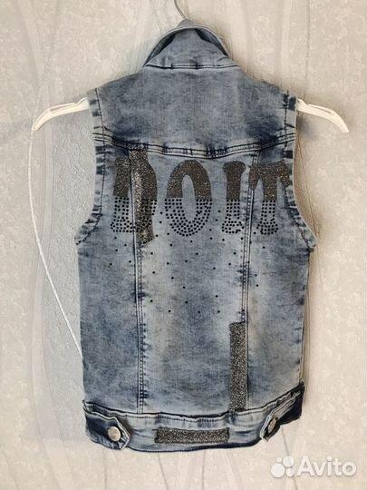 Джинсовая жилетка для девочки