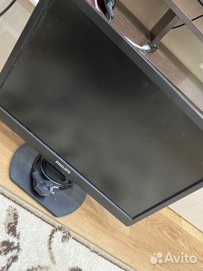 Монитор Philips