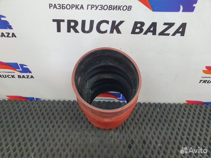 Патрубок интеркулера