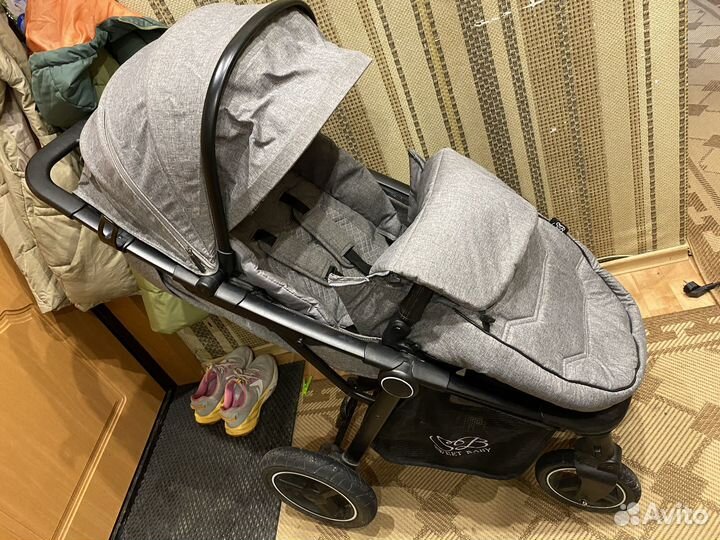 Коляска прогулочная