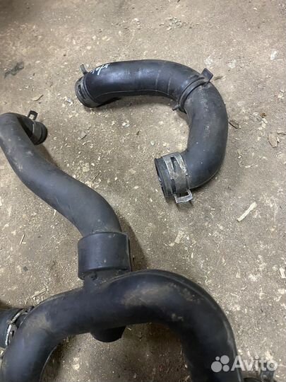 Патрубок двигателя Ford Transit Connect