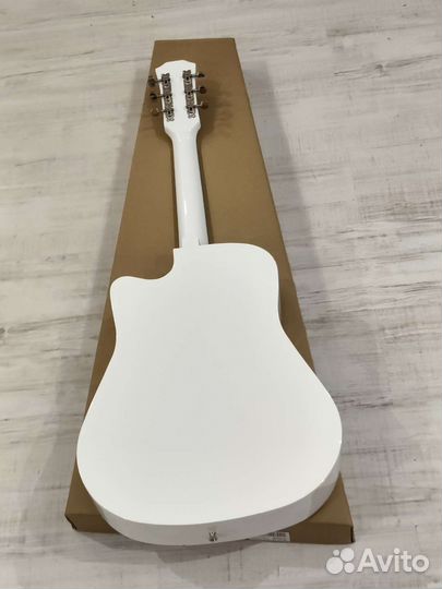 Гитара Акустическая Белая 6 струн
