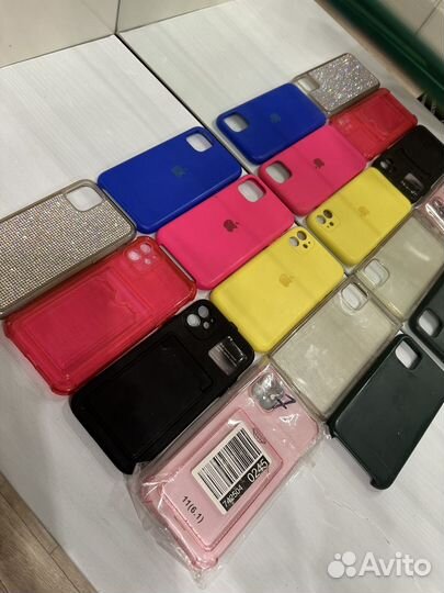 Чехлы на телефон iPhone 11