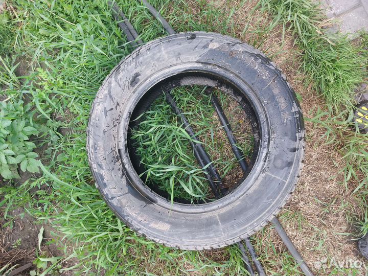 Marshal Matrac XM KH35 215/60 R16