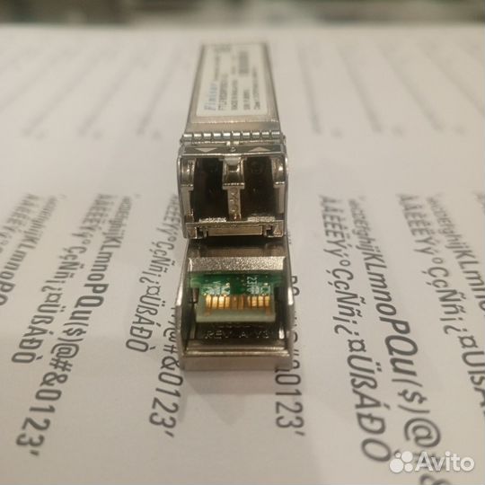 Трансивер Finisar ftlf8528P2BCV-QL 8 Gb