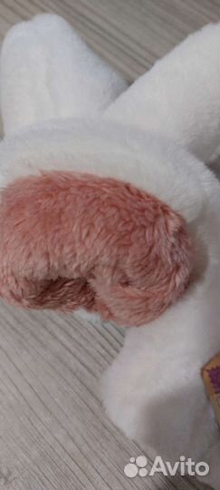 Новые белые варежки для подростка